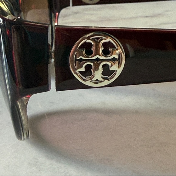 Tory Burch Tortoise Sunglasses - Picture 3 of 10